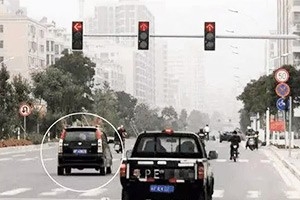 新交規(guī)發(fā)布：新加扣分項(xiàng)目，違章扣分翻一番，車主朋友互相轉(zhuǎn)告