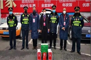 學(xué)校復(fù)學(xué)，萬順叫車為學(xué)生提供愛心接送服務(wù)