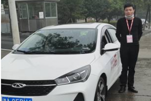 萬順叫車制定五項服務標準，為乘客提供全方位服務